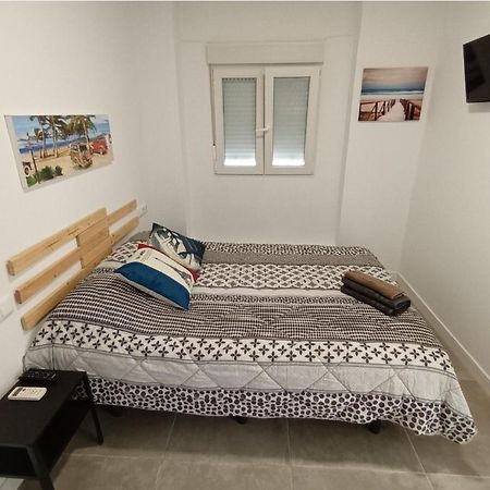 Estudio B Cerca De La Plaza De Toros Аликанте Экстерьер фото